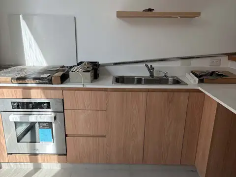 Depto Tipo Casa en Alquiler con 1 cocheras