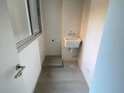 Venta de Departamento de 4 amb. en Las Cañitas