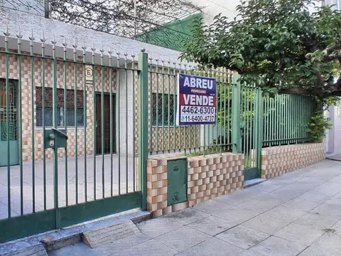 VENTA 2 PROPIEDADES SOBRE  2 TERRENOS  EN FORMA DE "L"   ZONA POLO TEXTIL SOBRE CALLE M. THOMPSON y B, PAZOS