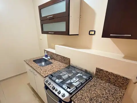 PH Frente Monoambiente con Patio Vivienda/profesional Sin Expensas