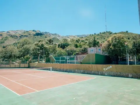 Hotel en Venta en Merlo, USD 3.900.000