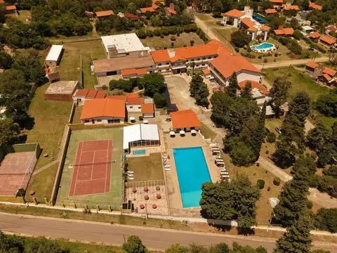 AVENIDA DE LOS CESARES al 3200