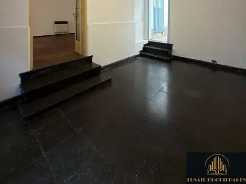 Casa en alquiler |Apta uso institucional Barrio Martin Rosario 