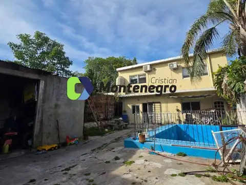 2 CASAS + LOCAL VENTA BERAZATEGUI IDEAL 3 FAMILIAS