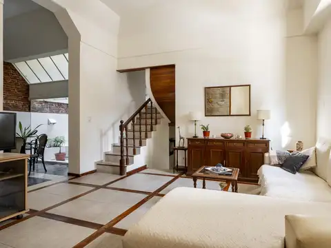 PH 5 ambientes con patio/jardín de invierno en Venta en Almagro