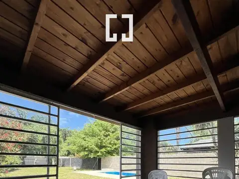 Casa en Venta en Paso del Rey, USD 89.900