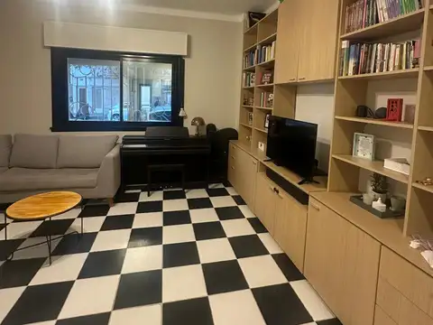 Emilio Lamarca 3000, Piso PB