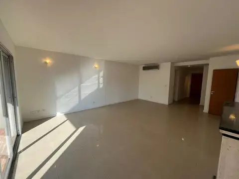 Departamento 5 ambientes con 4 baños