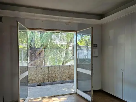 Avenida Juan Bautista Justo 9100