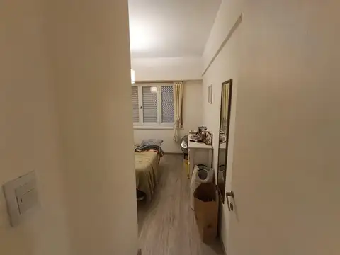 Departamento de 2 ambientes a la calle
