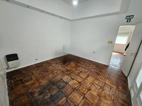 PH - Patio - Balcón - Únicamente uso profesional o comercial