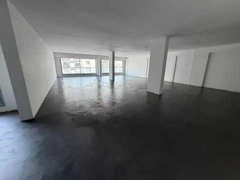 Oficina moderna con Doble Circulación a estrenar en Recoleta -  243 m2