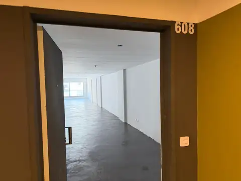 Oficina en Alquiler al Oeste