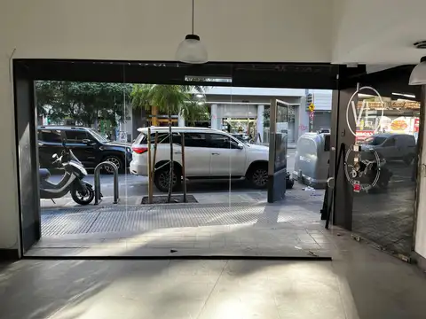 Local en Alquiler Via Pública