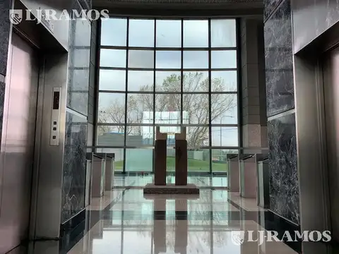 Oficina Monoambiente con 2 baños