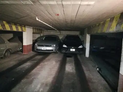 Cochera doble - seguridad 24 hs