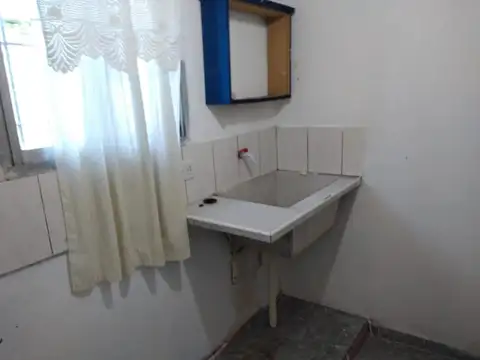 Departamento en Alquiler en González Catan, $ 300.000