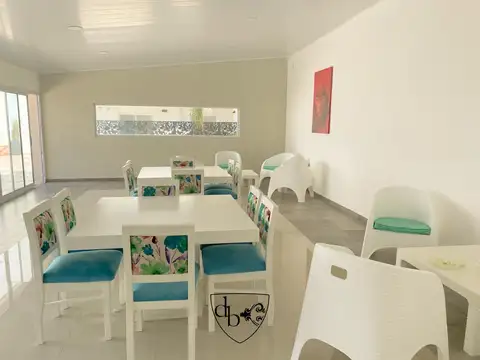Departamento en Venta en Adrogue, USD 147.000