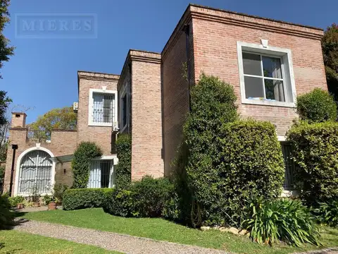 Muy linda casa  en alquiler en el Barrio Cerrado El Trebol