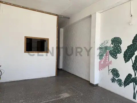 Local en Alquiler en Pilar Centro, $ 650.000