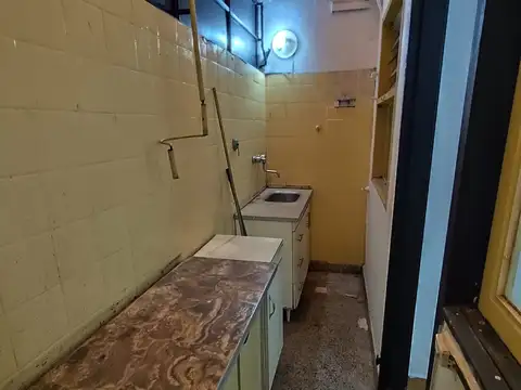 Oficina en Alquiler 50 años