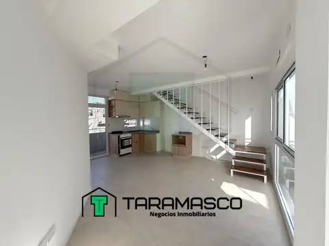 Emilio Lamarca 1400, Piso 1°