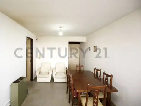Departamento en venta en La Plata (3 dormitorios)