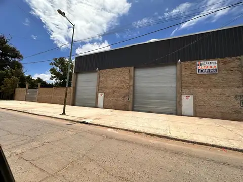 PLAYA DE ESTACIONAMIENTO EN ALQUILER