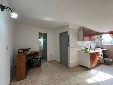 Depto Tipo Casa 2 ambientes con 1 baño