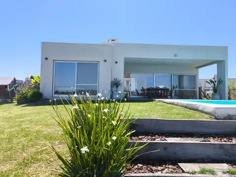 Casa en alquiler anual o temporal en San Sebastian - Pilar