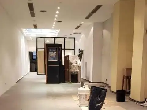 Local en Venta 50 años