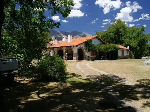 Casa en Venta en Las Calles, USD 440.000