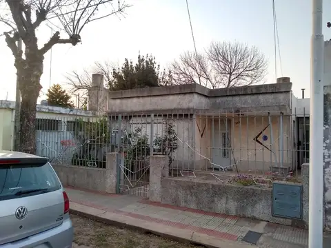 Casa en Venta en Capitán Bermudez, USD 60.000