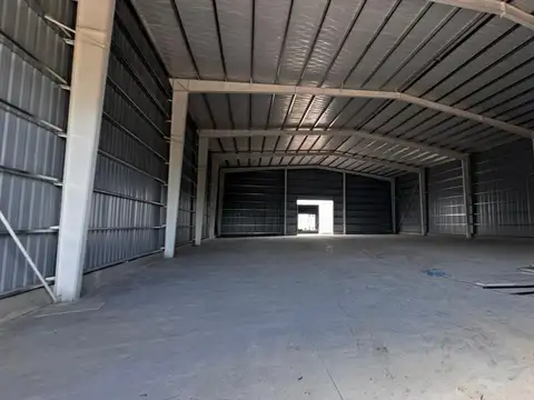 Galpon en Venta 30  mts Frente
