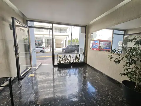 VENTA 2 AMBIENTES 41M2_ A CUADRAS DE LA UADE