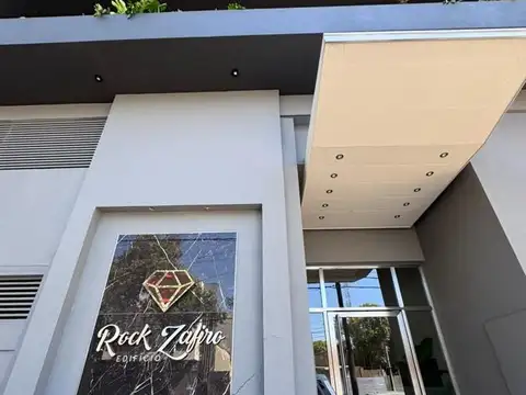 DF800 - DEPARTAMENTO TIPO DUPLEX EN VENTA EDIF. ROCK ZAFIRO