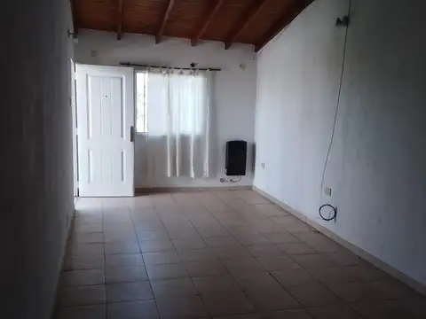 Castilla 1000, Piso 1