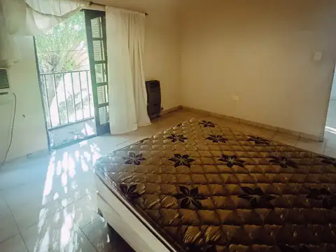 Casa + Departamento + Galpón en Zona Estratégica | Ideal Inversión o Vivienda con Renta