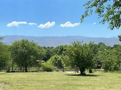 LOTE EN VILLA YACANTO 