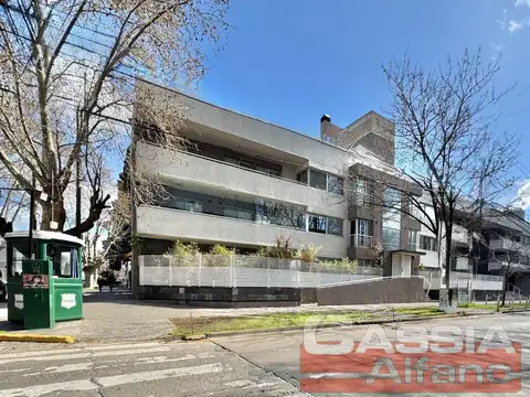 ACEVEDO al 1400