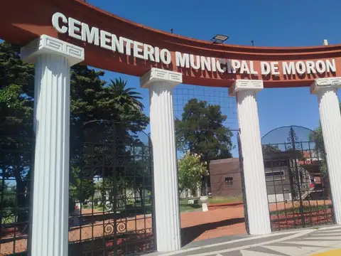 VENTA BOVEDA FAMILIAR  BUEN ESTADO CEMENTERIO  MORON CONCESION SIN DEUDA
