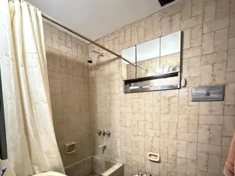 EN VENTA CASA 3 AMBIENTES EN SAN ANTONIO DE PADUA