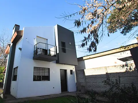 VENTA CASA 3 AMBIENTES EN DEL VISO