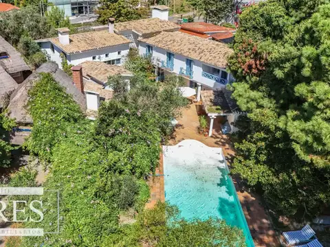 Venta casa 6 dormitorios- Punta del Este.
