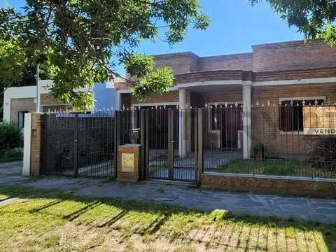 Saavedra 1800, Piso 0