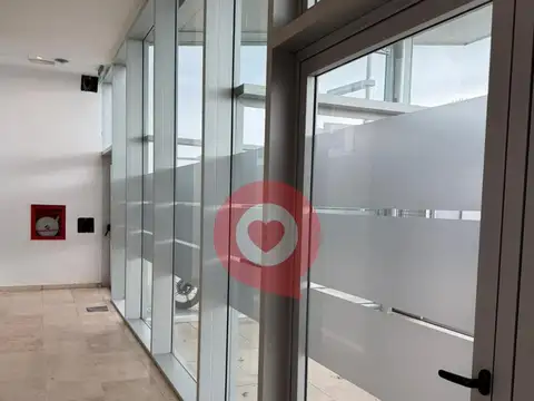 Oficina en Alquiler al Sur