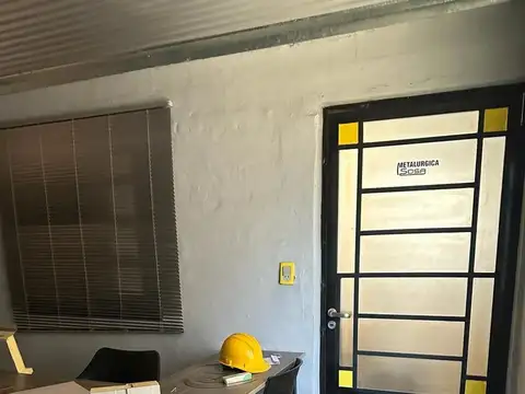 VENTA GALPON CON DOS OFICINAS BARRIO VILLA CORNU