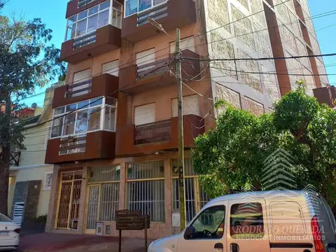 Mono ambiente  c/gas natural  Permuta  por  Zona Sus  / FINANCIA