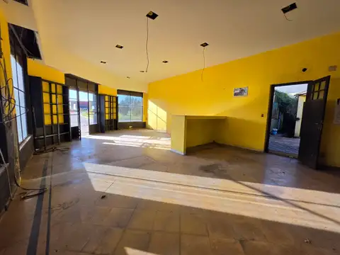 Local en Alquiler en Coronel Vidal, USD 2.600