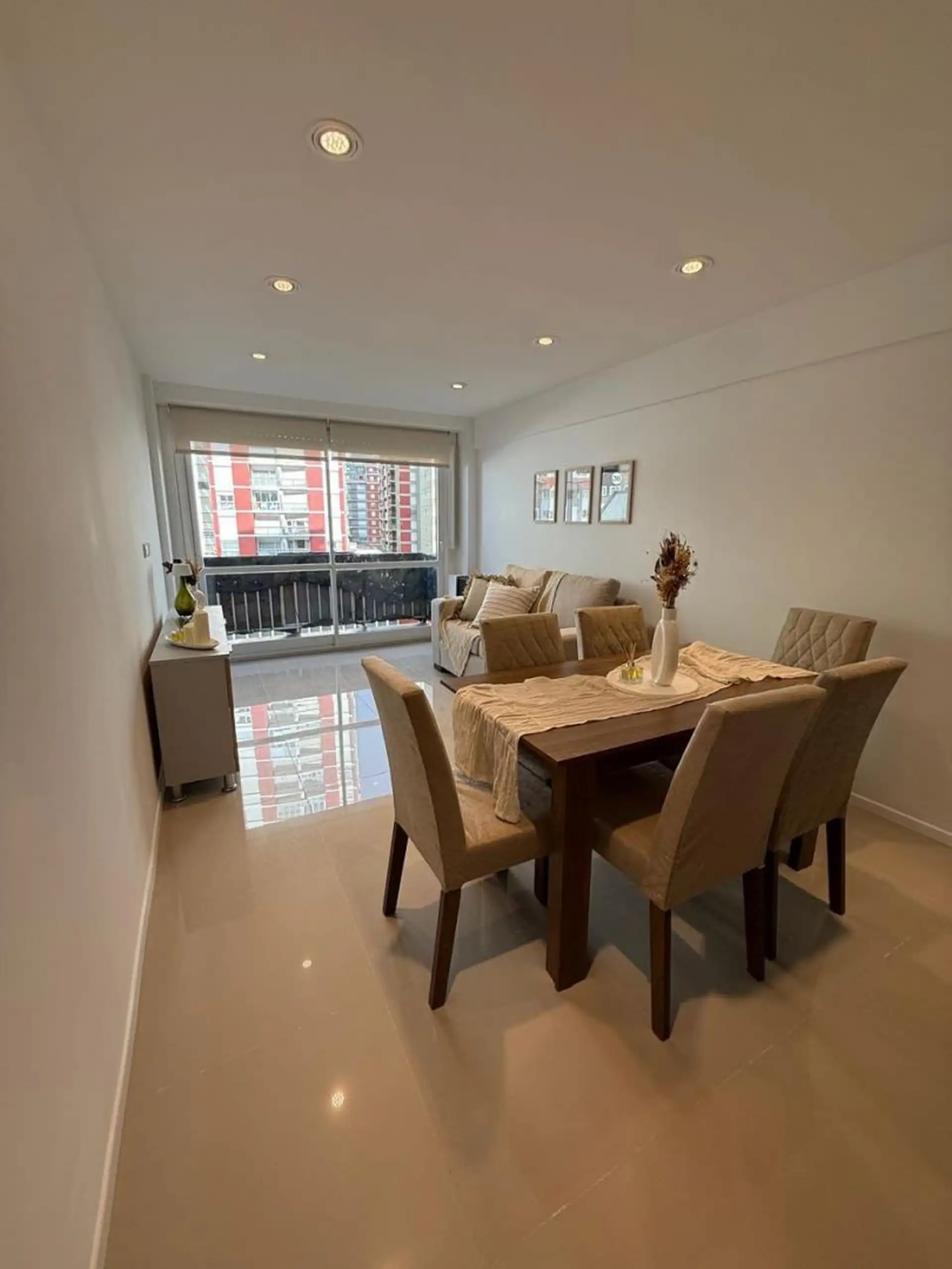 Depto 2 amb con dependencia, 54m² y vista lateral al mar — Punta Iglesia